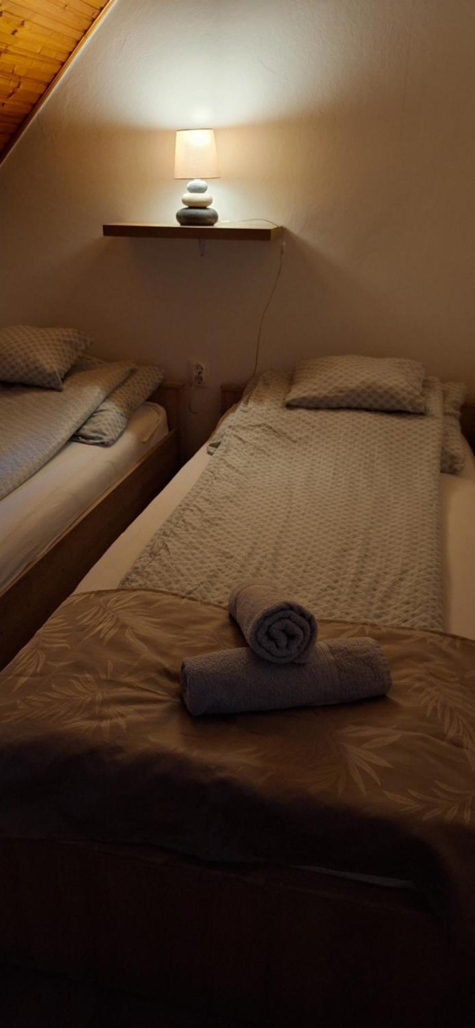 For You Apartman Gyula Bagian luar foto